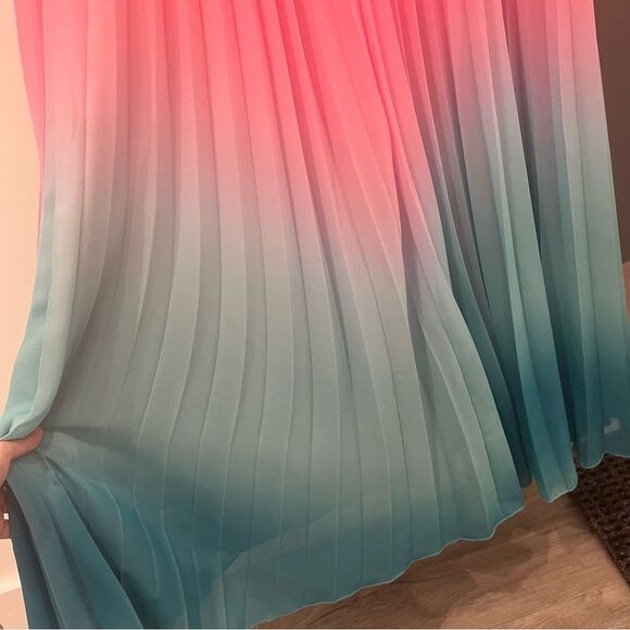 AMUR Maxi Gown Dress Pink Blue Emmett Pleated Ombre Gradient Sleeveless size 6 - Picture 4 of 11